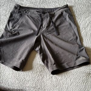 The North Face Men's Gray Shorts - Size 34 Large